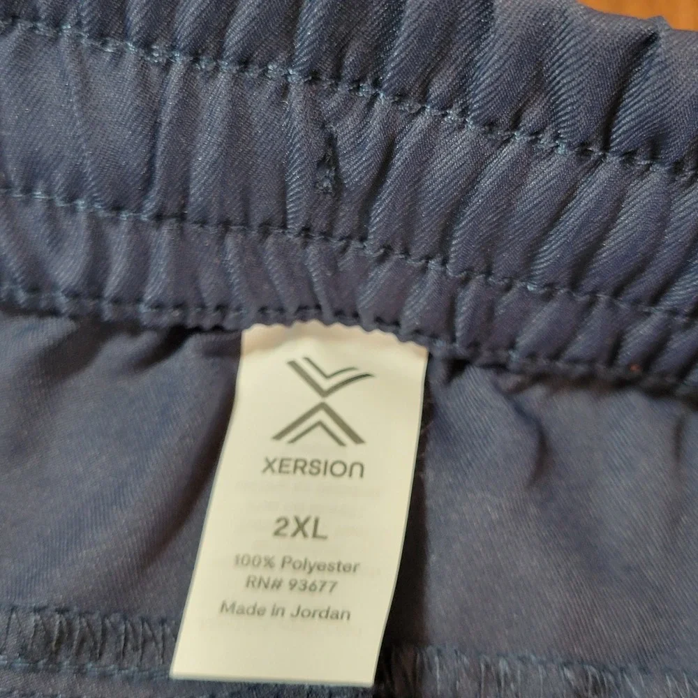Xersion Mens Athletic Shorts Elastic Waist Drawstring Size XL Navy & Green New